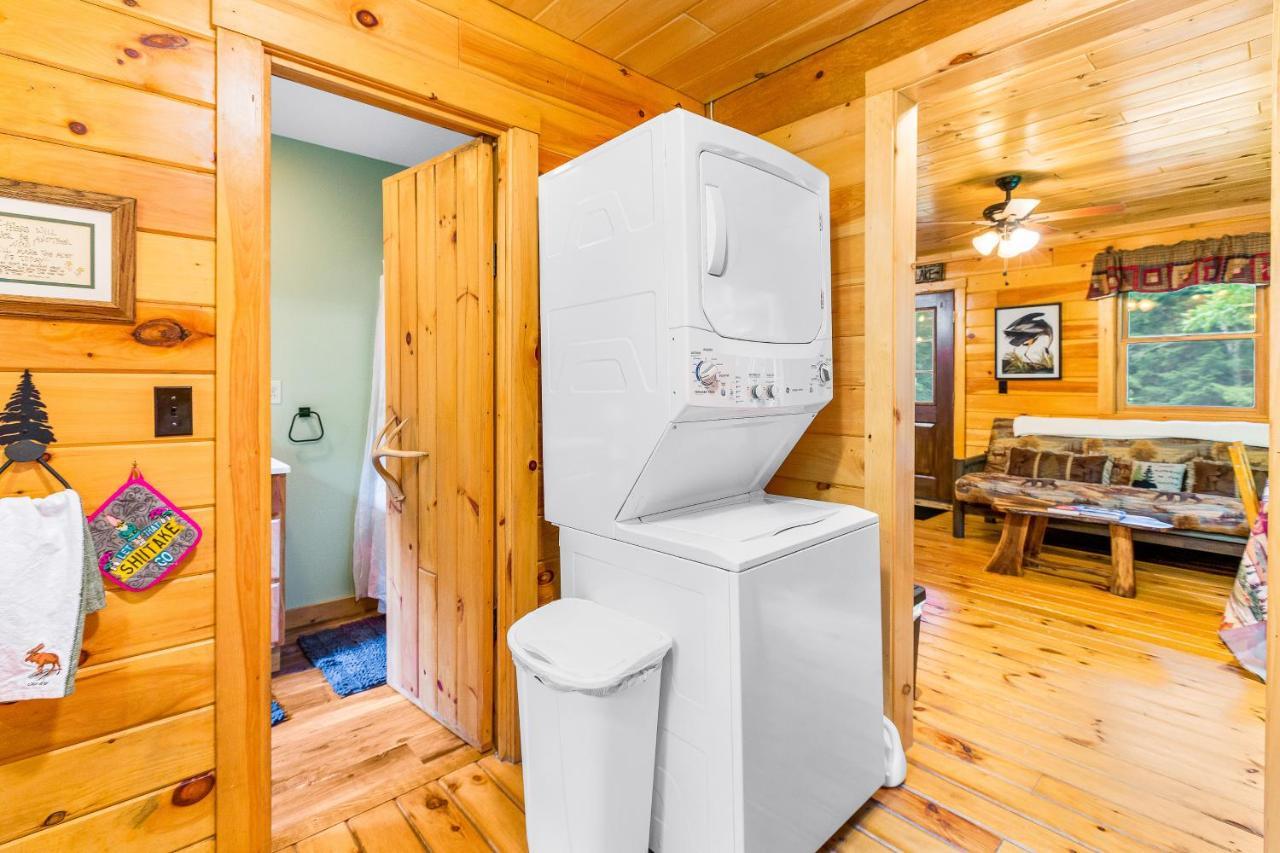 Lost Pond Cabin Schroon Lake Экстерьер фото